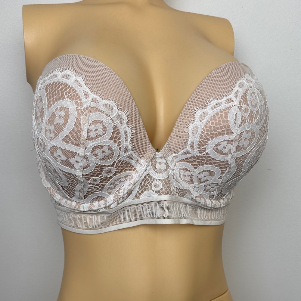 Victoria's Secret Cream Lace strapless Bra 34 DD